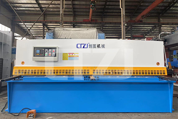 QC12Y-4X3200液壓擺式剪板機(jī) QC12Y-4X3200液壓擺式剪板機(jī)